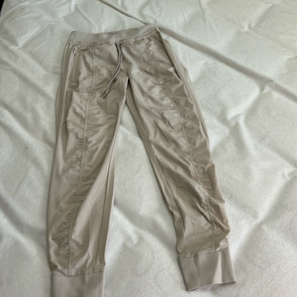Athleta Attitude Light Beige Drawstring Joggers